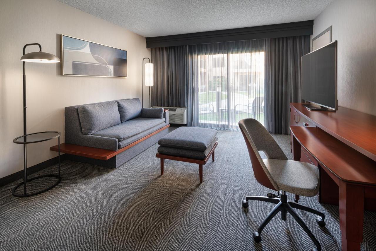 Courtyard By Marriott Los Angeles Hacienda Heights Orange County Esterno foto