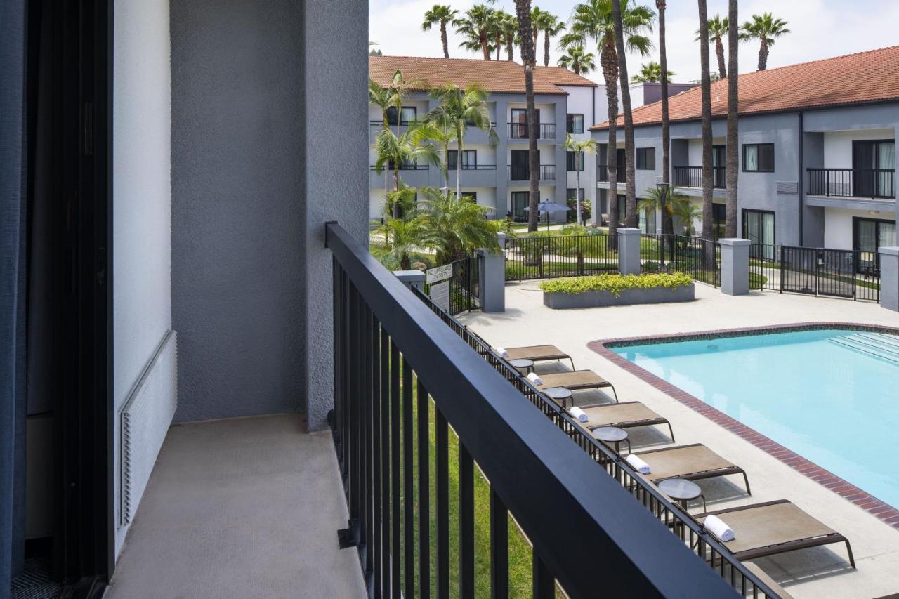 Courtyard By Marriott Los Angeles Hacienda Heights Orange County Esterno foto